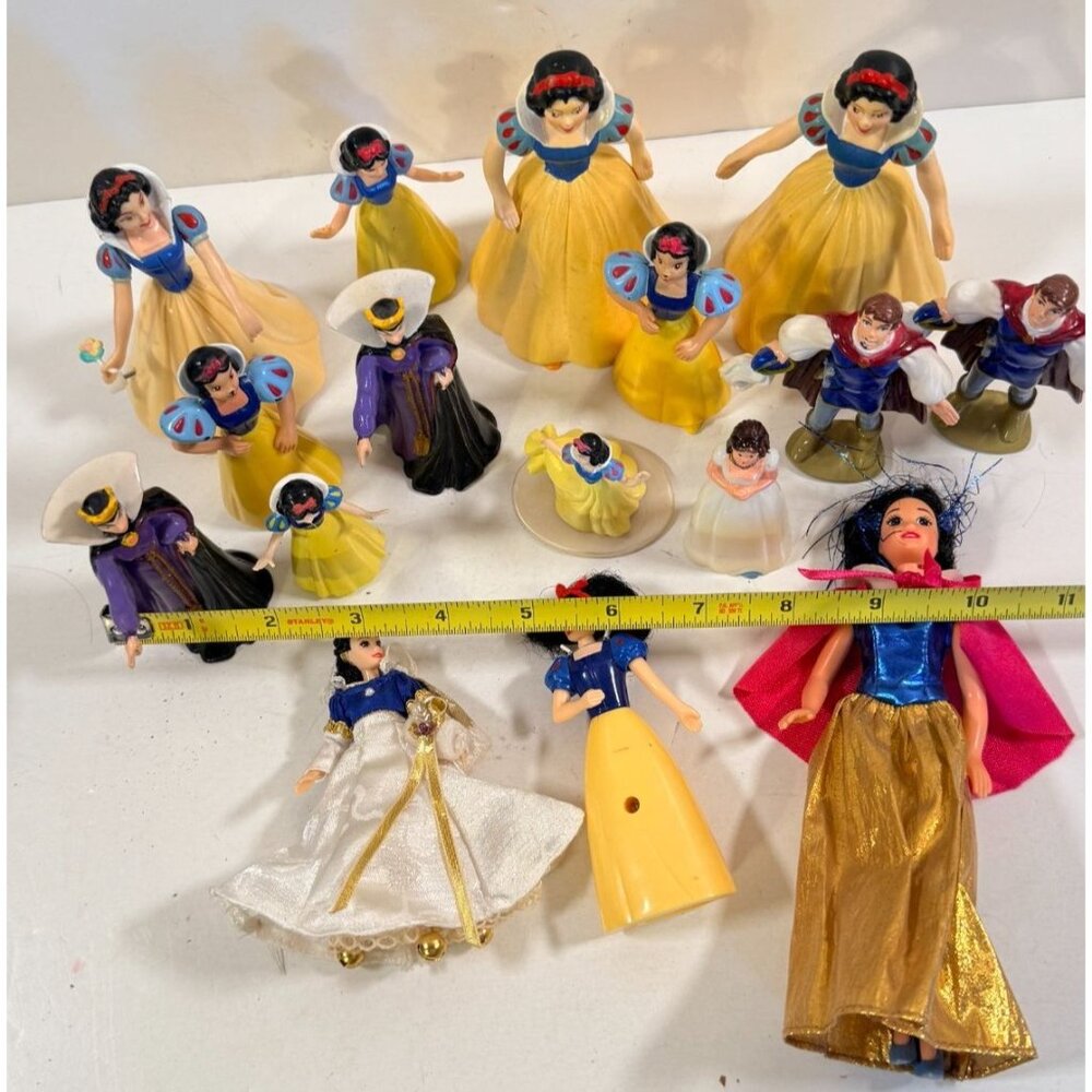 Vintage Snow White Wicked Evil Witch Prince 1990s PVC Figurines Toy Lot - Picture 2 of 16